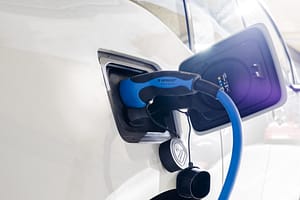 "Mikä DC, HPC, CHAdeMO?" Sähköauto- ja lataussanastoa